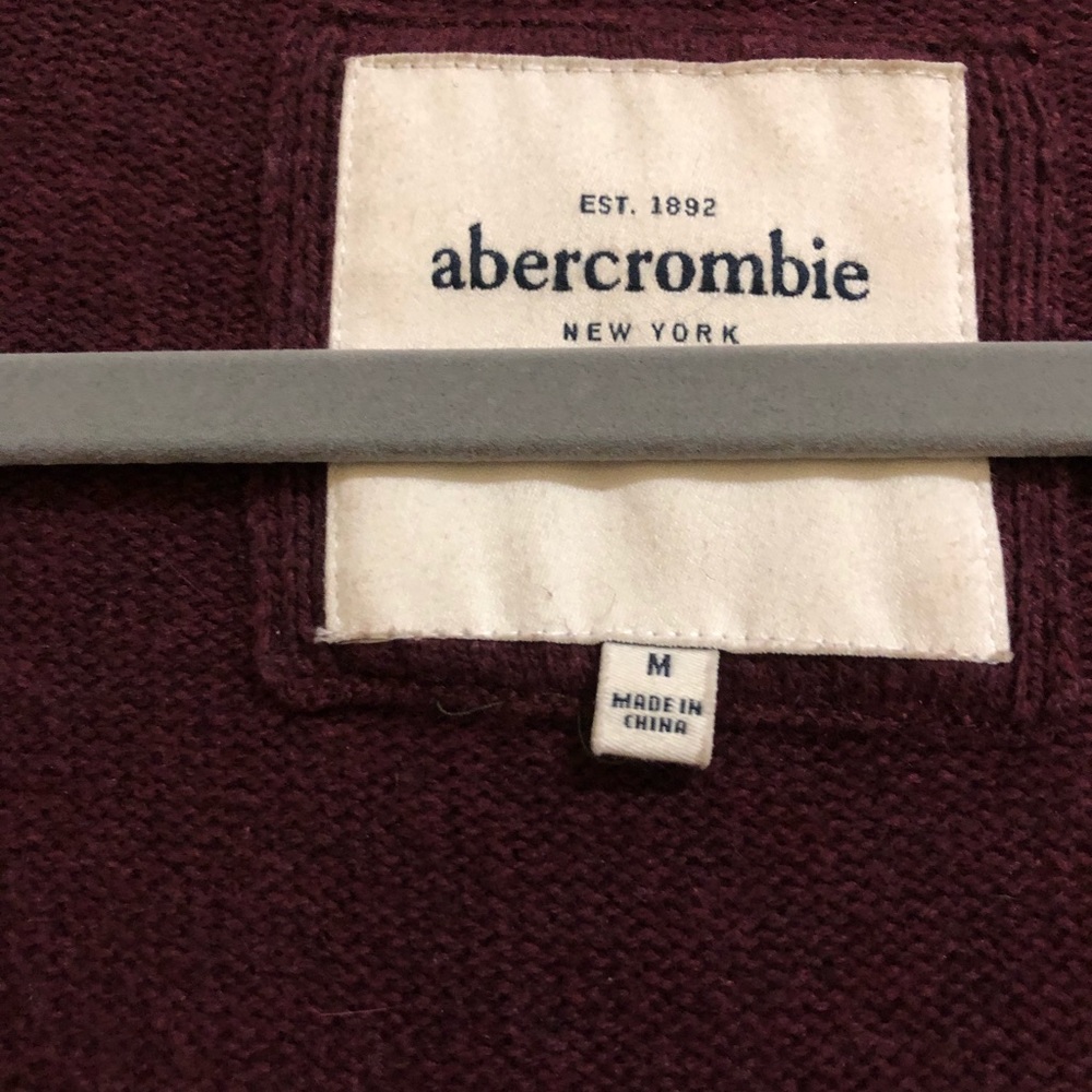 Burgundy Cardigan - Picture 3 of 3